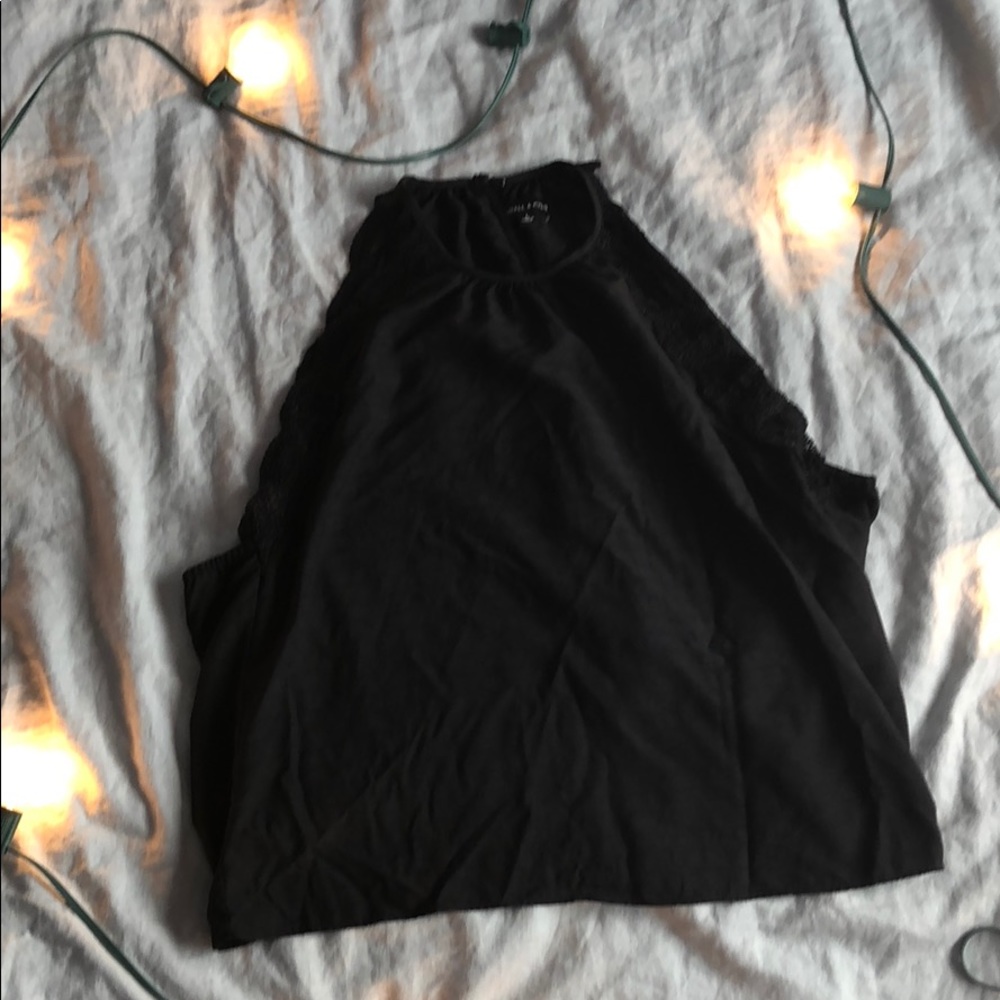 Kendall and Kylie black tank